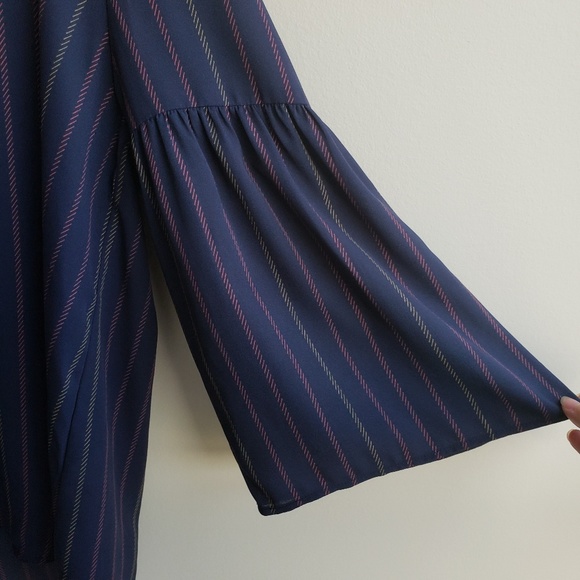 Van Heusen Bell sleeve blouse - Picture 3 of 4